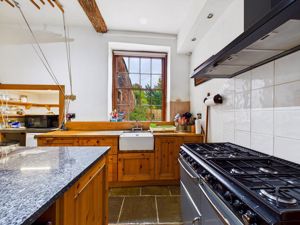 Photo 10- click for photo gallery